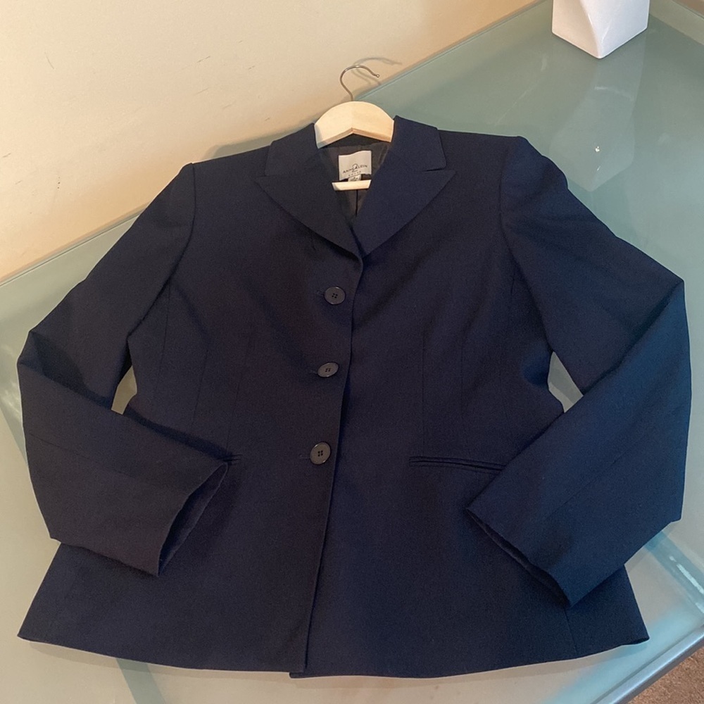 Anne Klein Navy Blazer Anne Klein Modern Blazer with Stretch Size 8 Like NEW